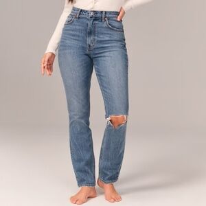 Abercrombie & Fitch Curve Love Ultra High Rise 90s Slim Straight Jean